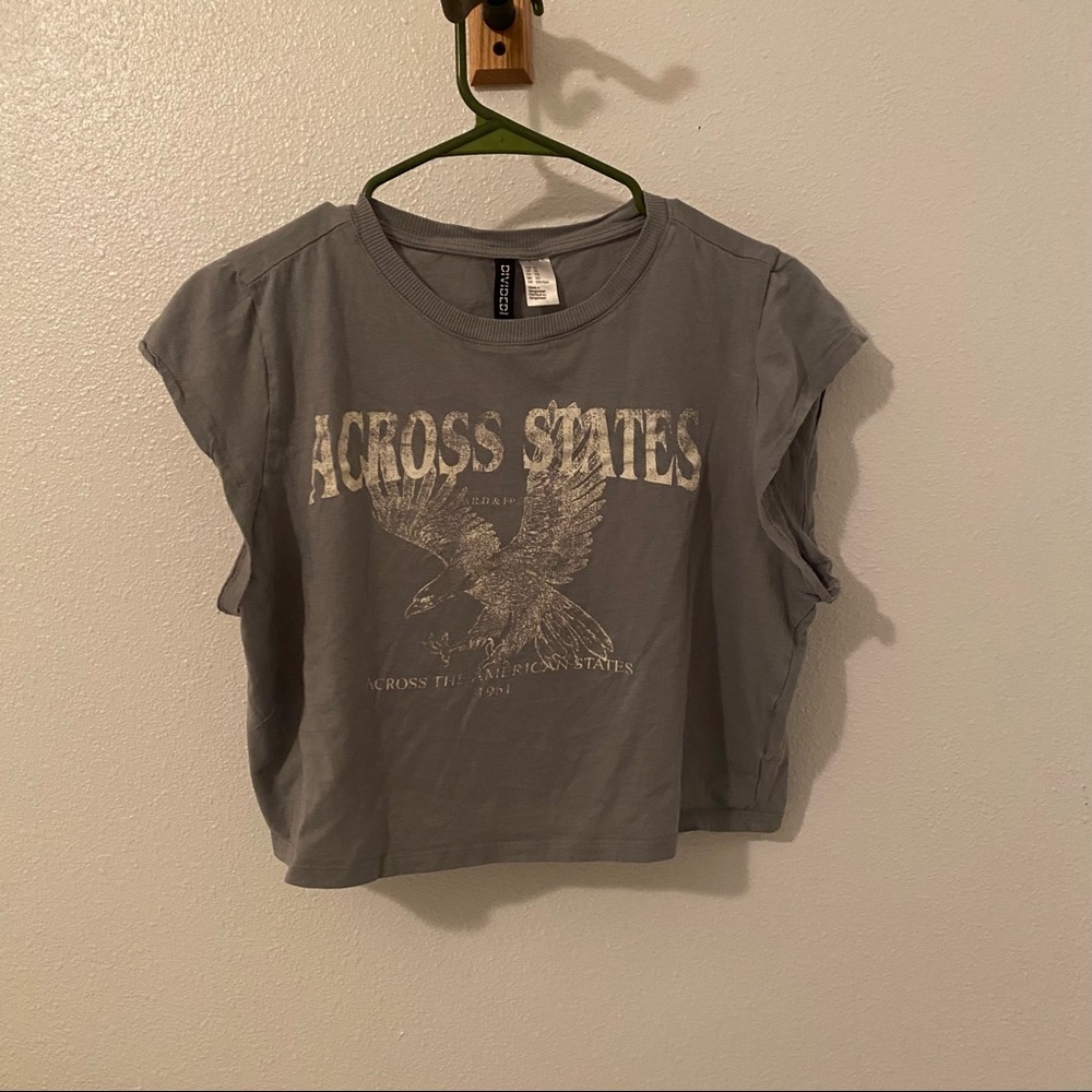 H&M Crop Graphic Tee Size XL